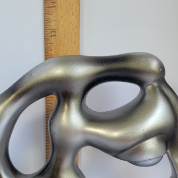 SILVER COLOR ABSTRACT STATUE WOMAN, HAND, FLOWING HAIR - Picture 4 of 6